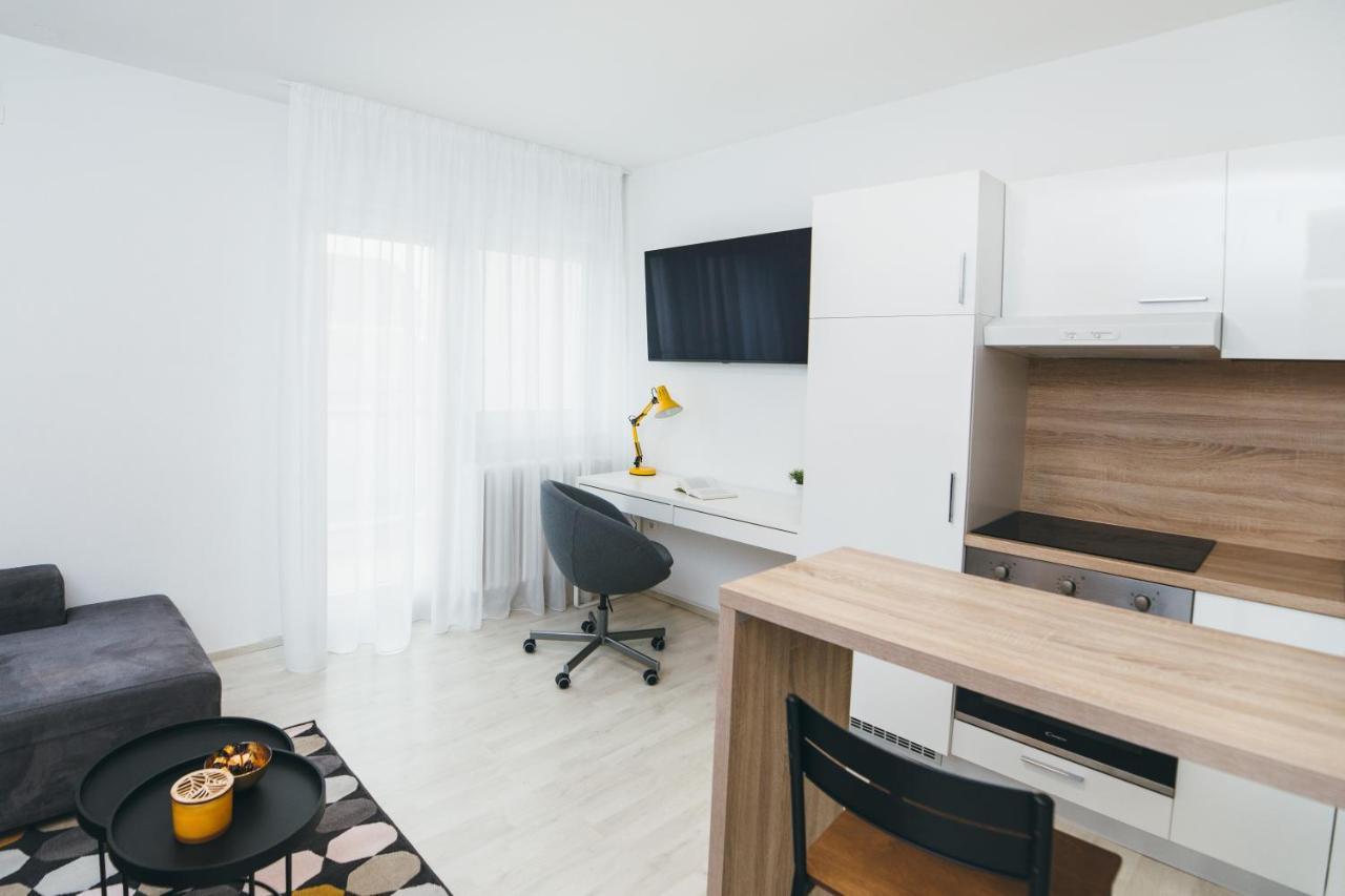 Aurelia'S Comfy Place With Free Parking Zagabria Esterno foto